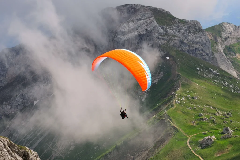 Bir Billing Paragliding Near Dharamshala: Complete Adventure Guide