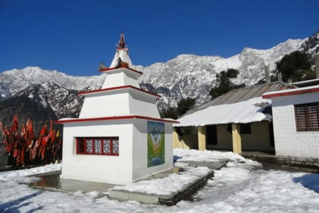 🛕 Guna Devi Temple – A Hidden Spiritual Escape in the Forest